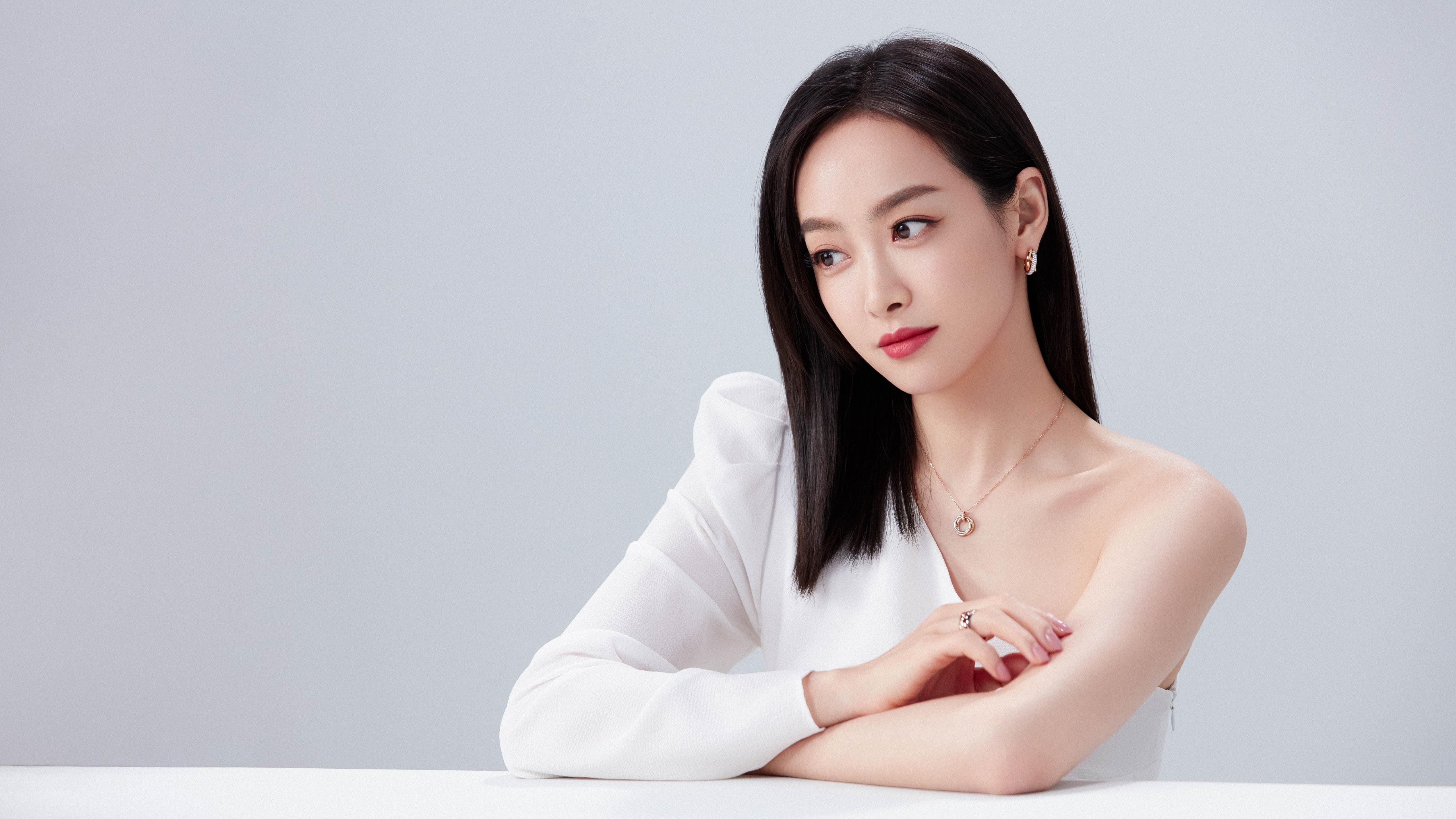 星耀全场难救主！福登数据全面爆炸，曼城却阴沟翻船成塞维利亚奇迹背景板