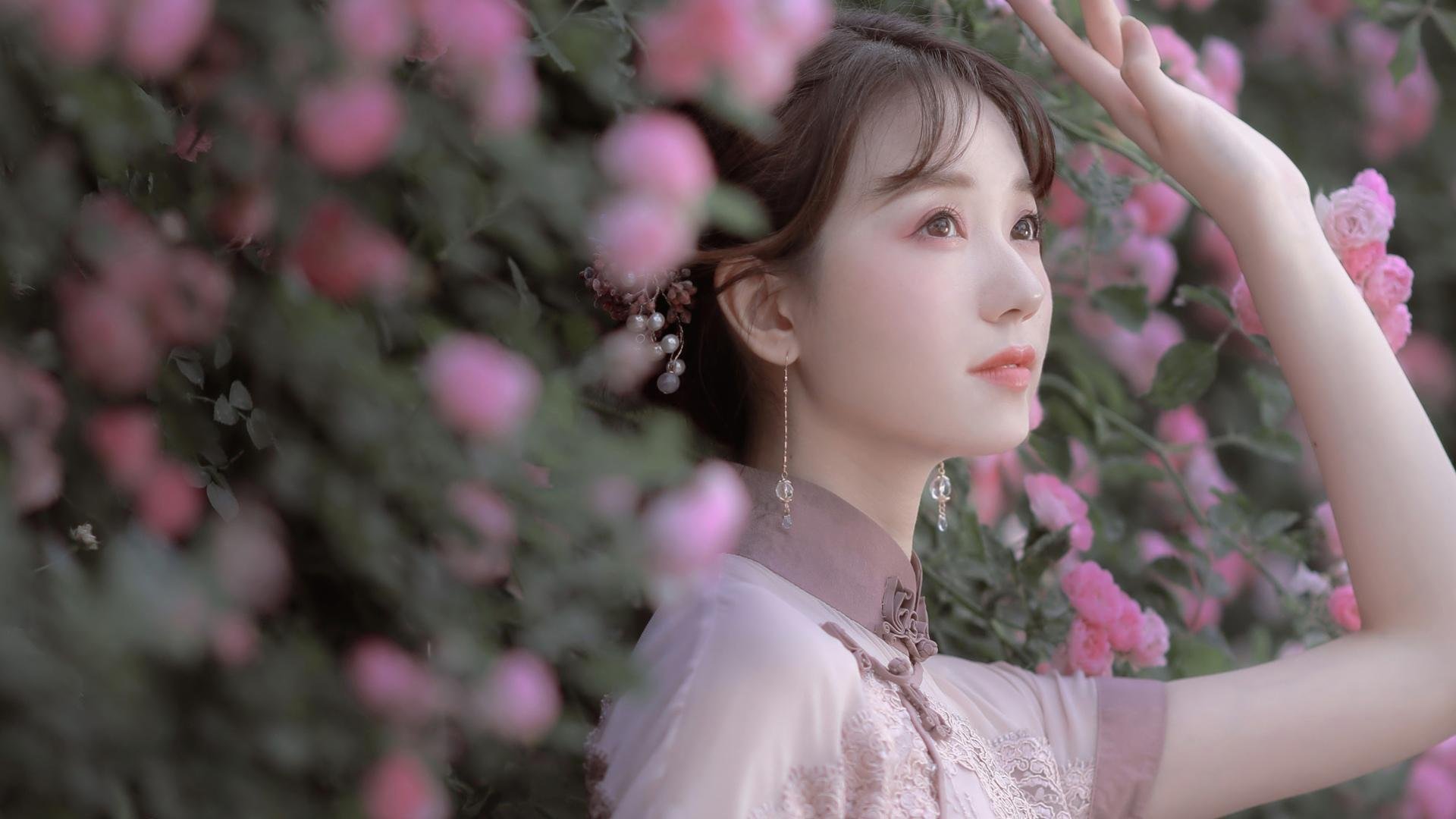 沙漠风暴碾碎南美劲旅，塔雷米独造三球，突尼斯闪电反击击溃厄瓜多尔，铸就G组唯一神话